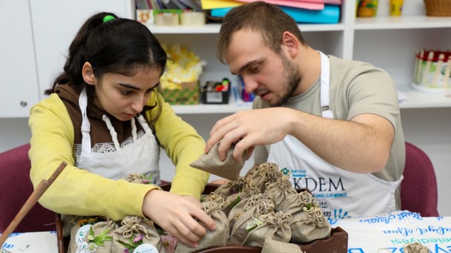 ÖZEL ÇOCUKLARA SEVGİ DOLU BİR OKUL: AKDEM