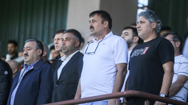 Beykoz İshaklıspor’da galibiyetin sevinci hakim