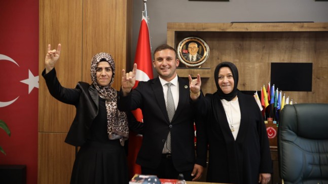 MHP Beykoz KAÇEP’te Görev Değişimi