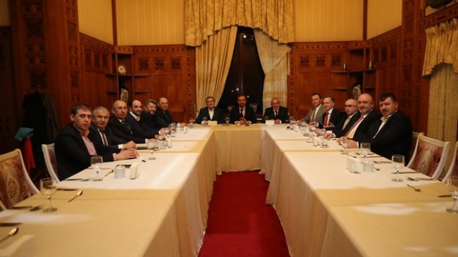 AK Parti Beykoz Belediye Başkan Adayı Murat Aydın, aday adayları ile bir araya geldi