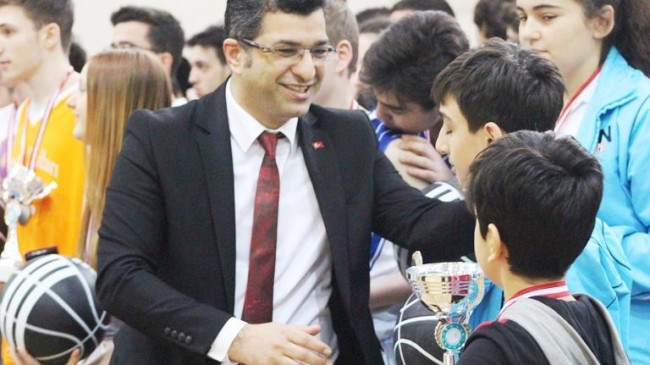 Basketbol ilçe şenlikleri ödül töreni gerçekleşti