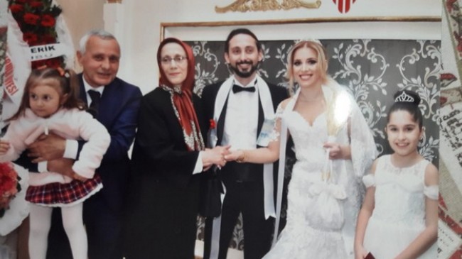 Asım Özdemir’in oğlu evlendi