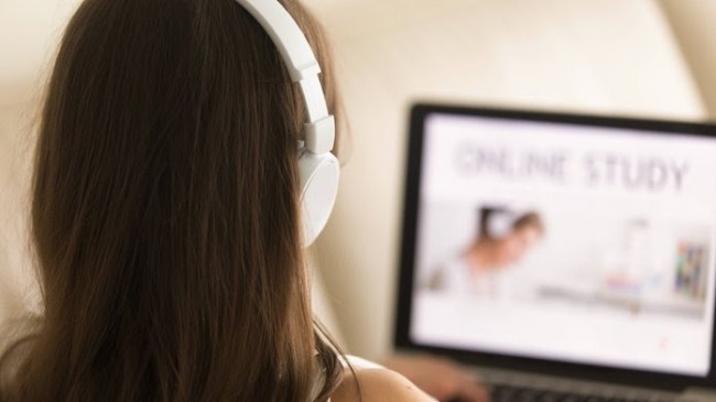 Uzaktan eğitimde telefonunuzu kapalı tutun!