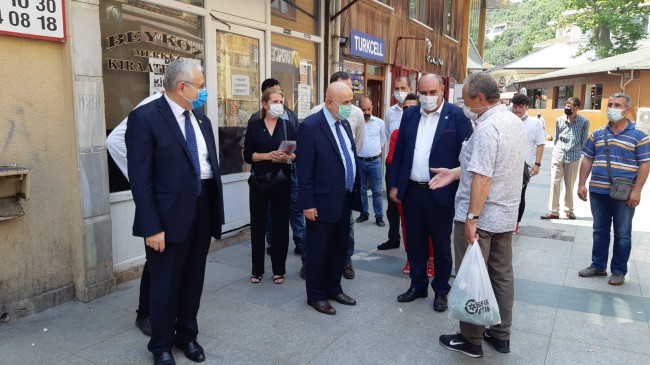 İYİ’ler Halkı Dinliyor