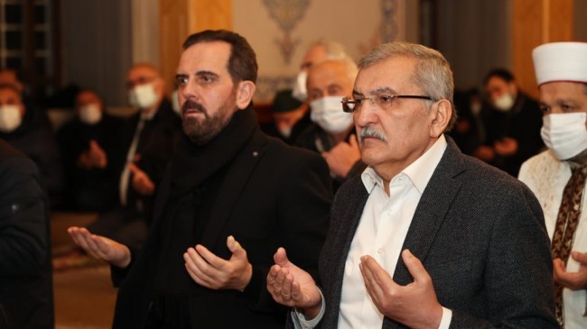 BAŞKAN YÜCEL ÇELİKBİLEK KUR’AN ZİYAFETİYLE YÂD EDİLDİ