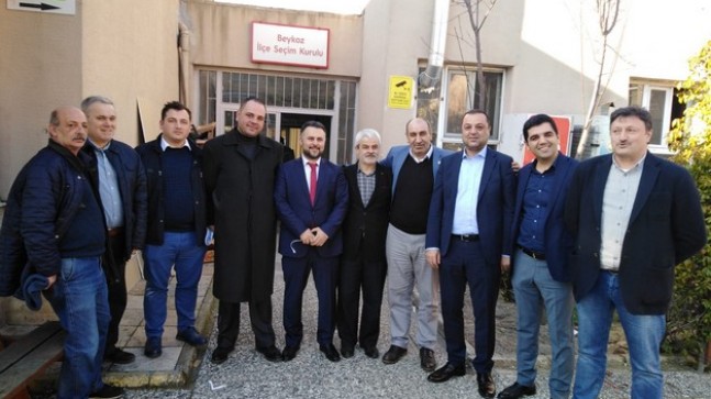 İYİ Parti Beykoz meclis üyesi listesini teslim etti