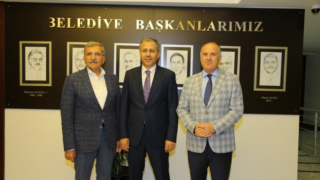 Vali Yerlikaya’dan Başkan Murat Aydın’a Hayırlı Olsun Ziyareti